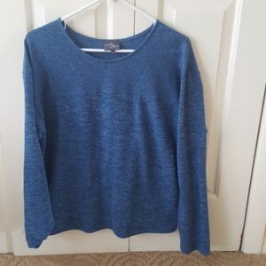 Women's sweater